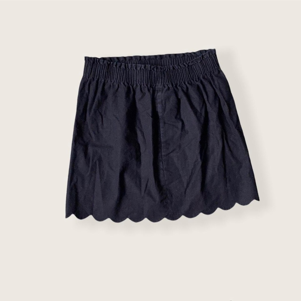 J. black mini skirt with POCKETS! - size 8